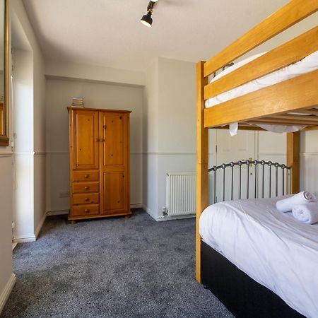 Laurels- 3-Beds, Parking, Short Walk To Beach Торки Экстерьер фото
