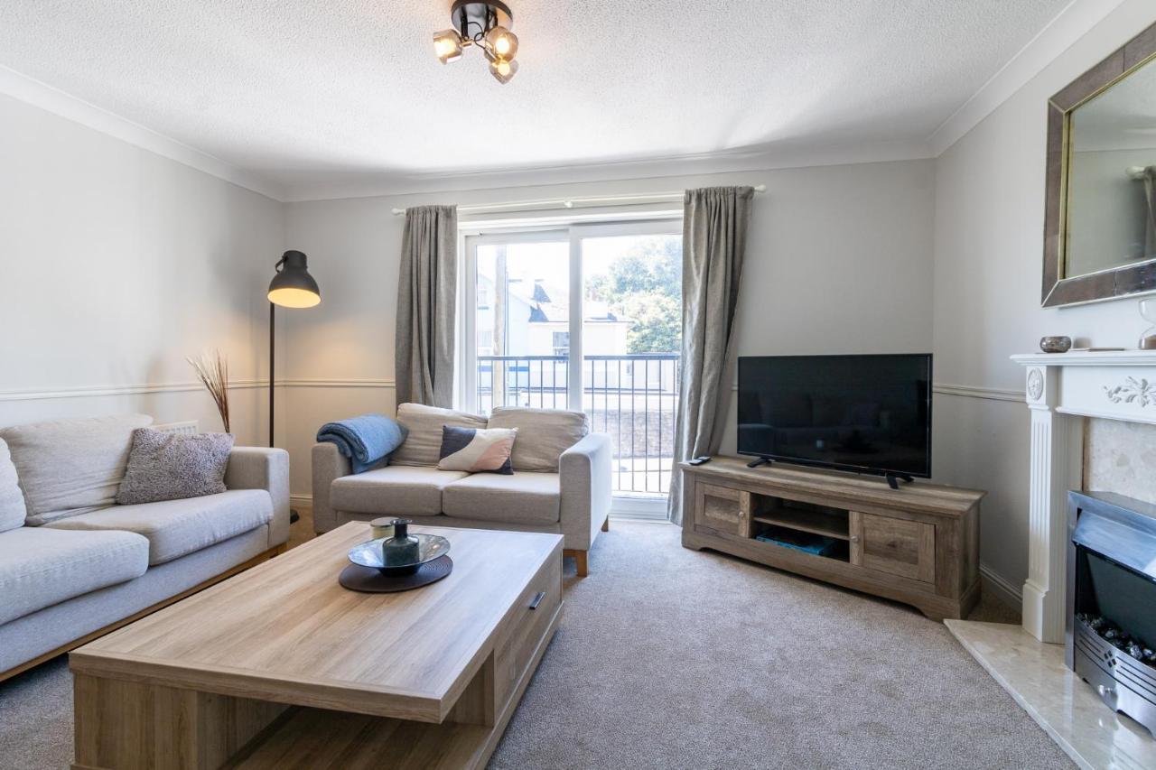 Laurels- 3-Beds, Parking, Short Walk To Beach Торки Экстерьер фото